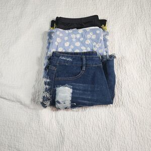 Women's Short and Skirt Size XXL Lot of 3